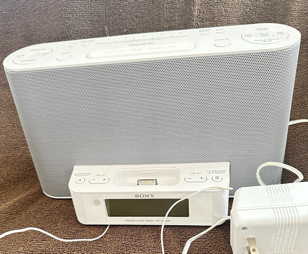 Sony Model ICF-CS10iP iPod Docking Station with Am/Fm Clock Radio & Cable